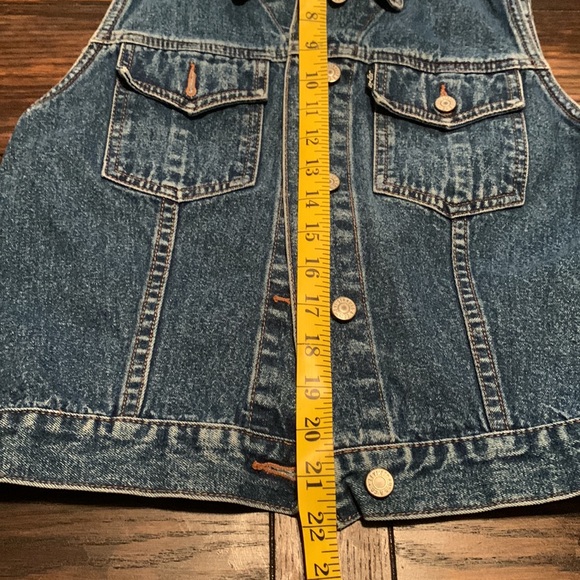 Levi’s Vest small - Picture 8 of 8